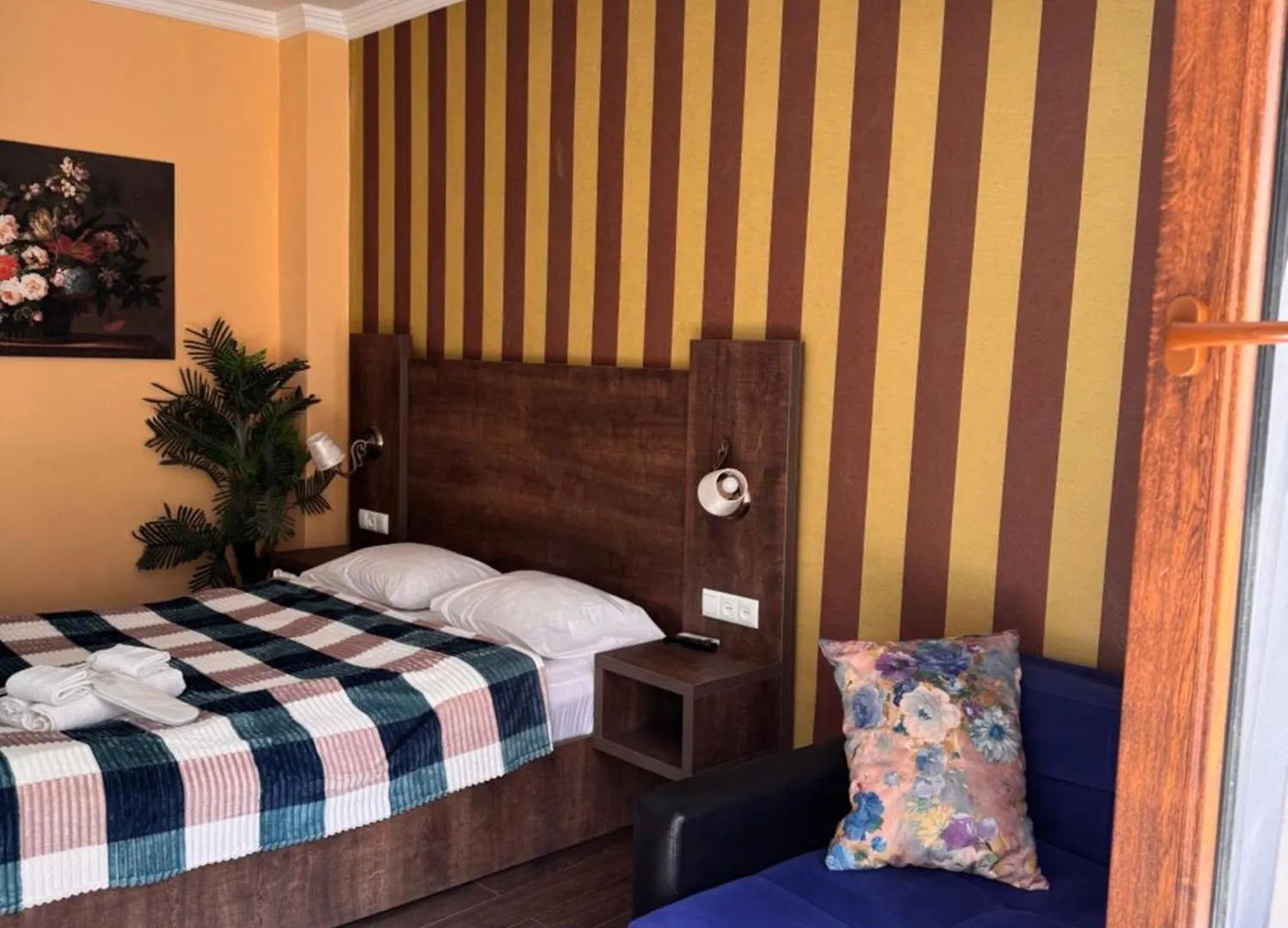 Two Lions Hotel Tbilisi