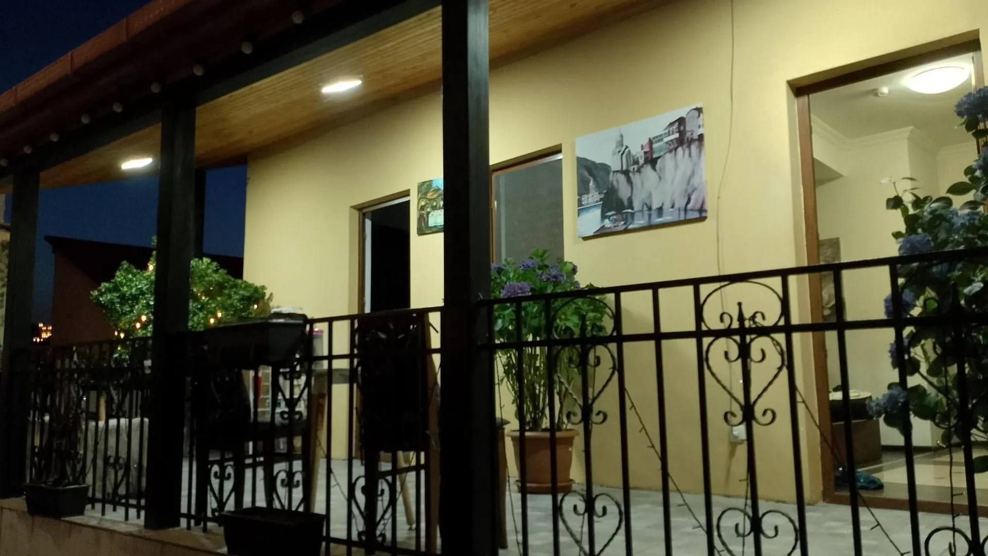 Two Lions Hotel Tbilisi