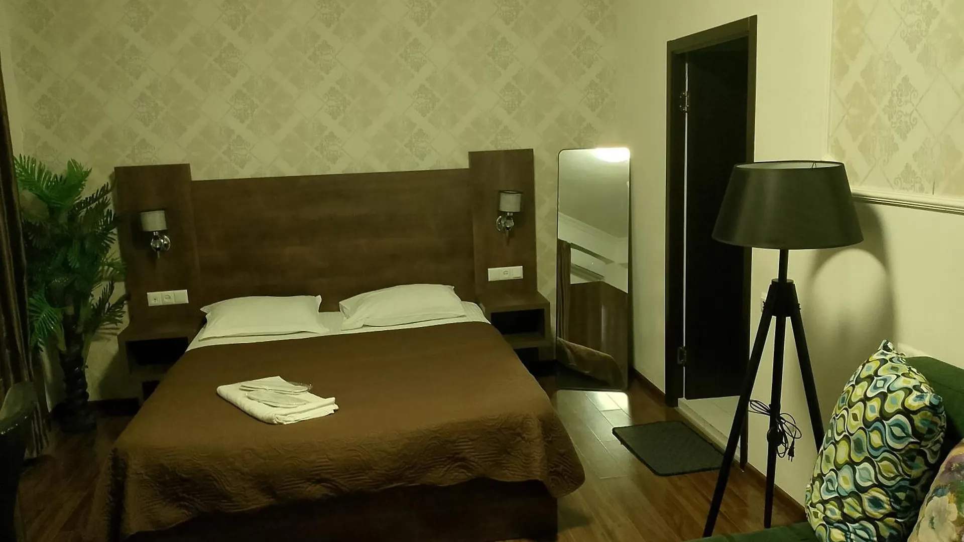 Two Lions Hotel Tbilisi