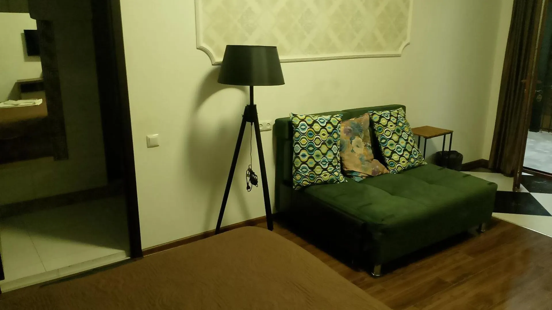 ***  Two Lions Hotel Tbilisi Georgien